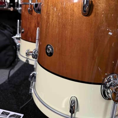 ~BENTLEY'S EXCLUSIVE~ Dixon Little Roomer Select 4-Piece 12/14/16/20 Drum Kit Set in Natural Mahogany to Pearl White with Black Pinstripe image 6