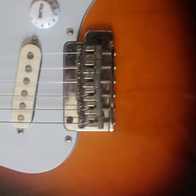 Fender Squire Bullet S-3T 1985-86 Sunburst MIJ E-Series (2nd version) Minty image 9
