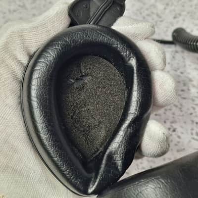 90s Vintage Headphones Sennheiser HD 200 image 17