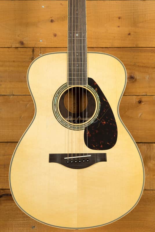 Yamaha L Series | LS6 ARE - Natural image 1