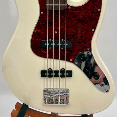 Signature Handmade Custom Basses J-Bass 1980's - White image 4