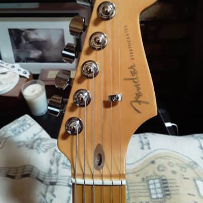Fender American Ultra II Stratocaster with Maple Fretboard 2024 - Present - Solar Flare image 5