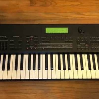 Roland XP-80 - To be serviced