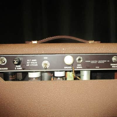 Fender Princeton 6G2 Brownface 12-Watt 1x10" Guitar Combo  1961 - 1963 - Brown- Original handle included image 5