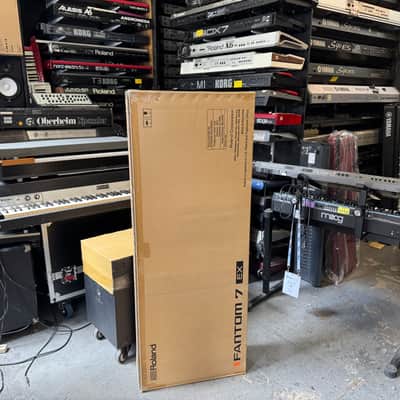 Roland Fantom 7 EX 76-Key Workstation Keyboard / Black / in box //ARMENS//