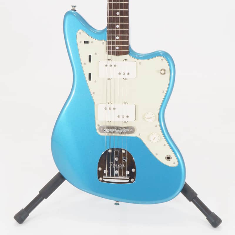 Fender 2021 MIJ Traditional 60s Jazzmaster - Lake Placid Blue with Roasted Maple Neck with Case image 1