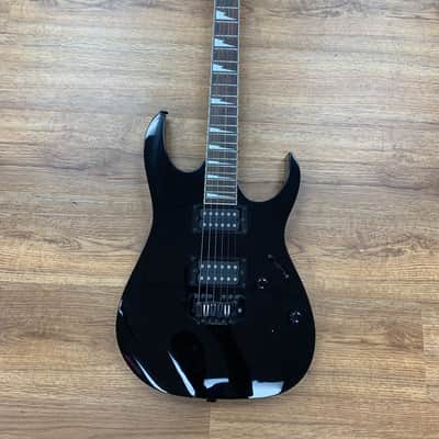 IBANEZ GIO GS130 ELECTRIC GUITAR HH W/TREMOLO BLACK image 1