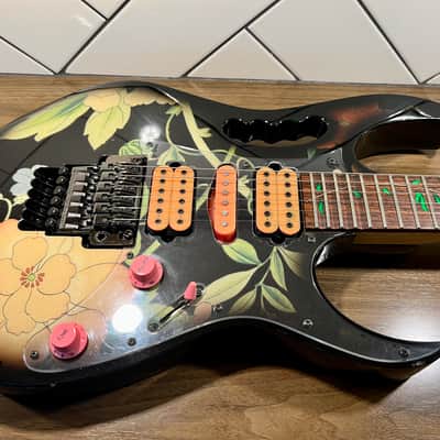 Ibanez JEM77-FP Steve Vai Signature 1997 - Black Floral Pattern image 7