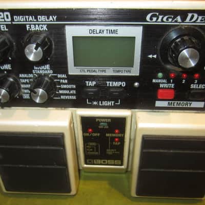 Boss DD-20 Giga Delay | Reverb Italia