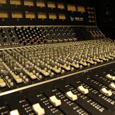 API 1608 console with Sterling modular desk for API 1608 plan B style with spk platform and LCD arm image 9
