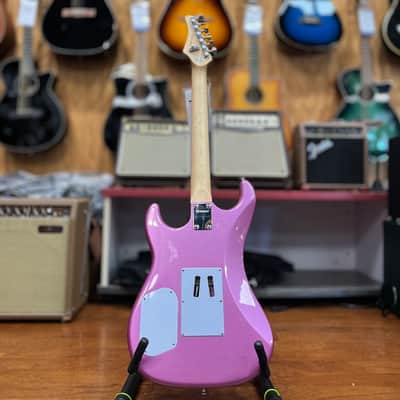 USED Kramer Pacer Series Electric Guitar, Pink image 4