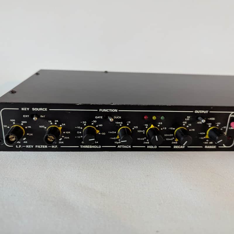 1984 – Present Drawmer DS201 Dual Gate Black