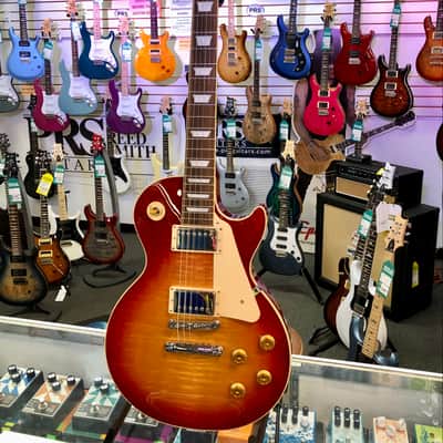 Gibson Les Paul Standard 50’s, Heritage Cherry Sunburst with Case 2023 image 2