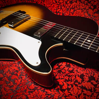 1963 Airline H-46 Stratotone Sunburst image 16