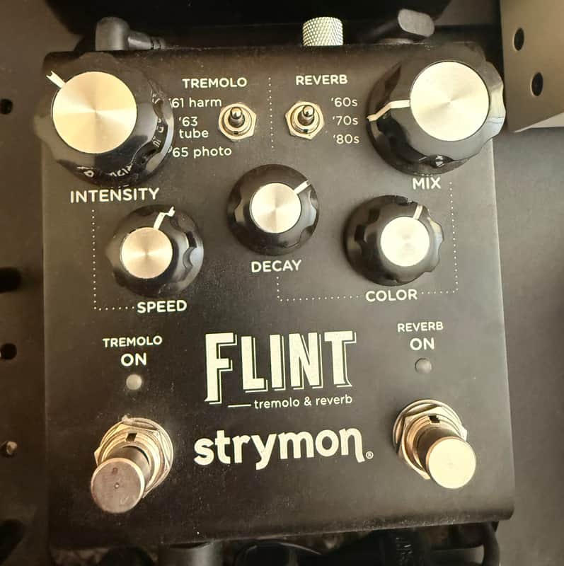 Strymon Flint Reverb and Tremolo V2 2022 - Present - Black image 1