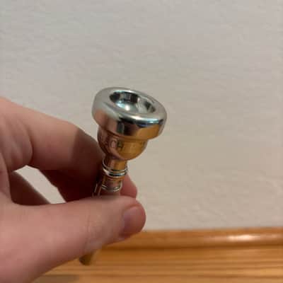 Vincent Bach 7E Trumpet Mouthpiece (Large Font Engraving) image 4