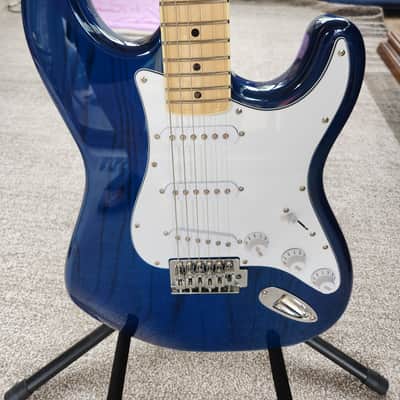 SX Stratocaster 2010s - Blue image 3