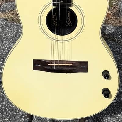 1991 Gibson Chet Atkins SST Acoustic/Electric Guitar W/OHSC Polaris White image 2