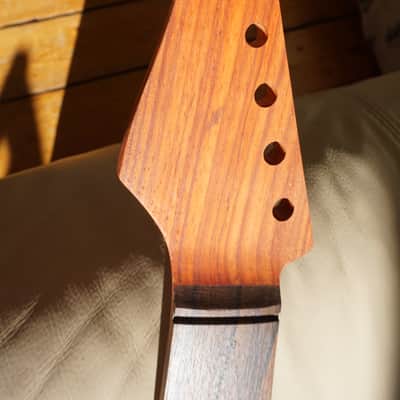 Custom Reverse head Zircote/Pudauk neck left handed fits stratocaster rare 2021 dark brown fretboard image 4