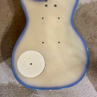 Danelectro 56 U-2 Reissue 1998 - 2004 - Blue Burst image 5