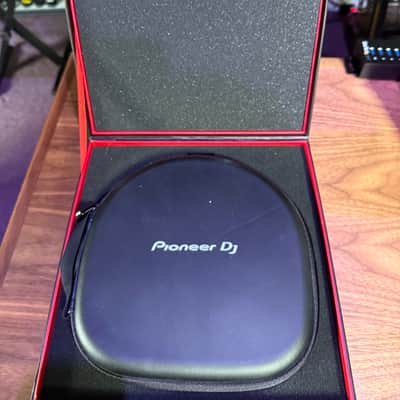 Pioneer HDJ-X10-K Professional DJ Headphones 2010s - Black image 8