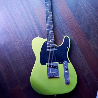 Fender American Ultra II Telecaster 2025 - Solar Flare - Mint image 10