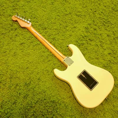 1997 Fender Roadhouse Stratocaster w/ Duncan Psychedelic Pickups + HSC image 8