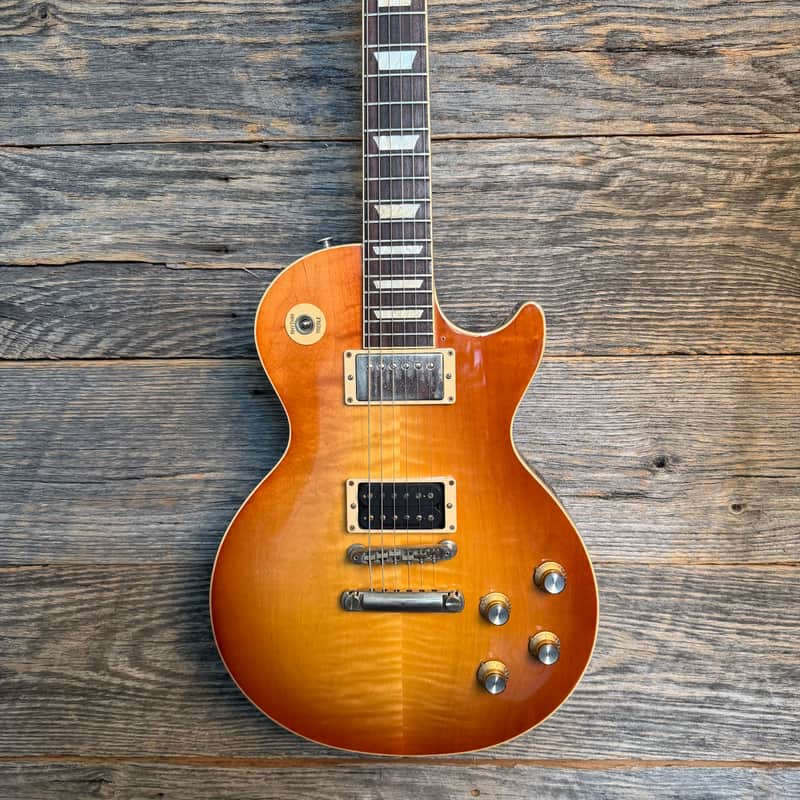 Used Gibson 2022 Les Paul Standard '60s - Unburst image 1