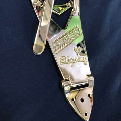 Bigsby 006-0136-100 B3G Vibrato Tailpiece with Gretsch Logo 2010s - Gold image 2