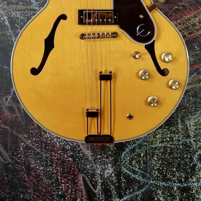 Epiphone Sheraton Natural (Incl. Premium Gig Bag) image 2