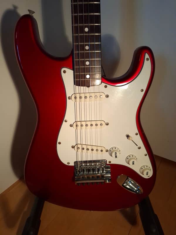 Tokai Gold Star ST-70 1984 - CAR image 1