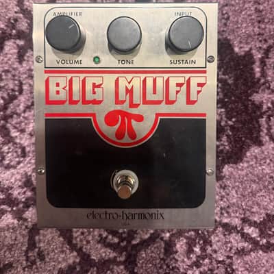 Dead bat+ Electro-Harmonix Big Muff Pi with Alchemy Audio Mod 2010s - Silver image 2