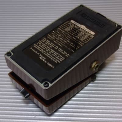 Boss OC-2 Octave (Black Label) 1989 - 1997 - Brown image 3
