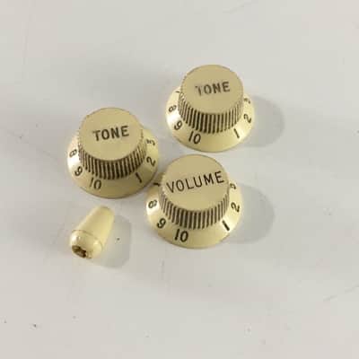 Three Aged White Relic Genuine Fender Knobs Strat Guitar Vintage Reissue 3 Spoke image 2