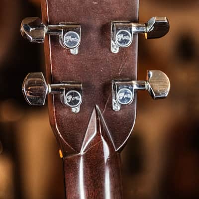 1986 Martin D-28 natural image 12