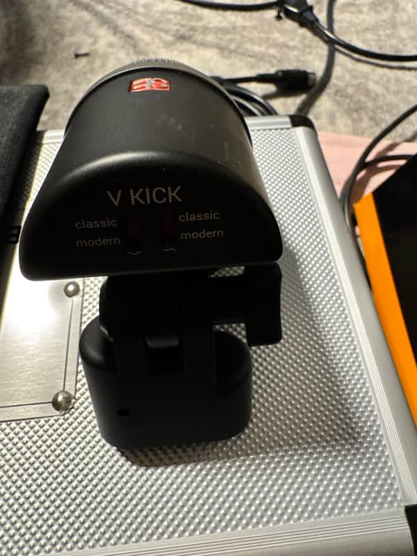 sE VBeat+ VKick combo with Mic Clip and 20' Mic Cables - Black image 1