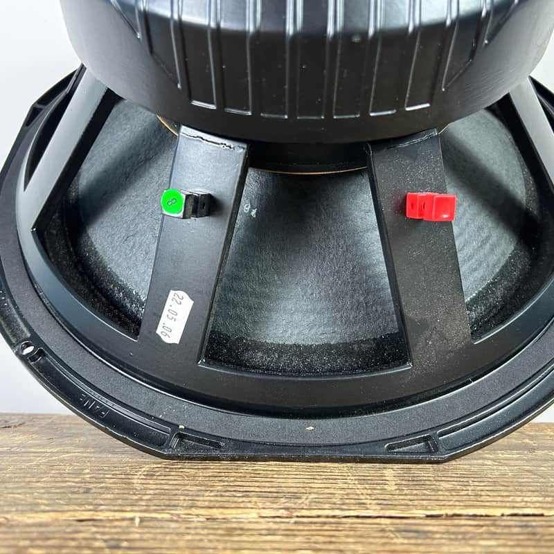 Fane International Colossus 15XB 15