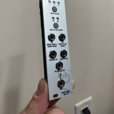 Abstract Data Event Boss ADE-33 - Silver image 1