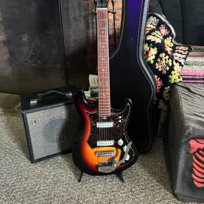 1960s Sears and Robuck 319-1412  w/ case image 2