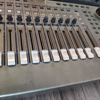 Akai DPS16 2004 - Grey image 10