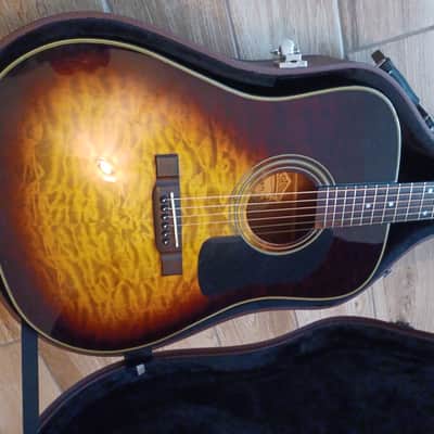 1999 Washburn   D-10Q Dreadnough - Quilted Sunburst image 12