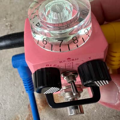 Hotone Skyline Krush Bitcrusher/Sample Rate Reducer 2010s - Pink image 3