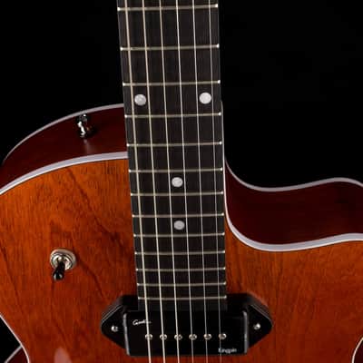 Pre Owned Godin 5th Ave. Uptown With Bigsby Havana Brown With Case image 3