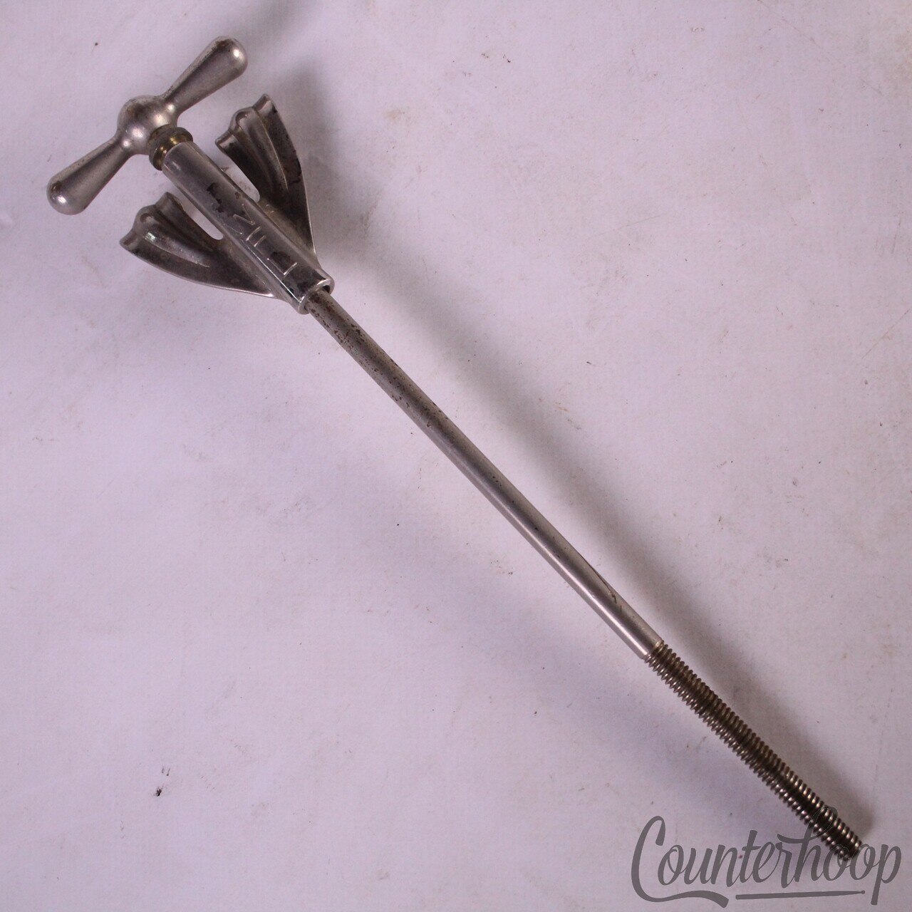 WFL Ludwig Bass Drum Long Bow-Tie Tension T-Rod+Claw 7.5"Nickel Club-Date 50s US — main photograph