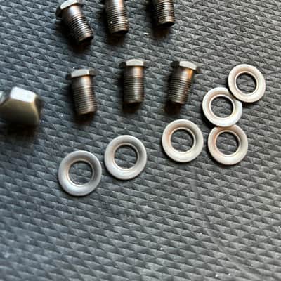 6 in-line Tuning Machines - Aged Nickel image 2