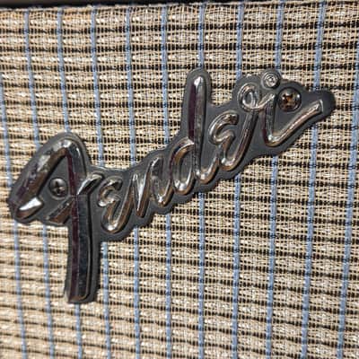 Vintage 1977 Fender Super Reverb 2-Channel 40-Watt 4x10" Guitar Combo Silverface w/ Footswitch image 2