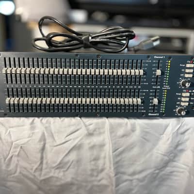Ashly GQX-3102 Dual-Channel 31-Band Graphic Equalizer image 1