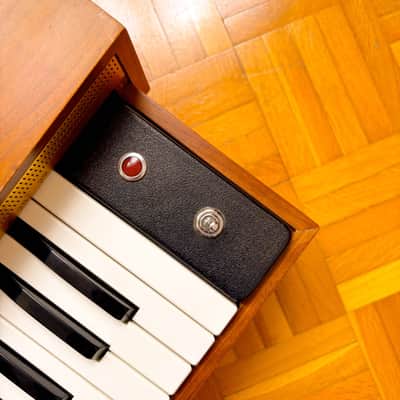 Super Rare Farfisa Reed Pumped Air Organ (Italy, 1950s) – vintage electric organ and harmonium! image 4