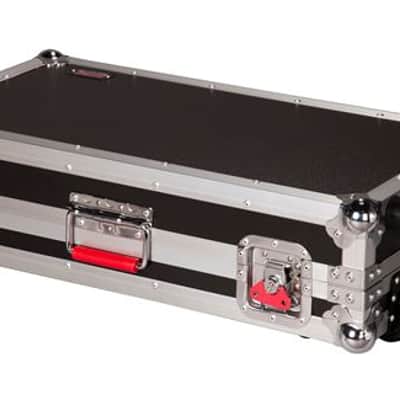 Gator GTOUR PEDALBOARD-LGW Large Pedal Board with Wheels image 8
