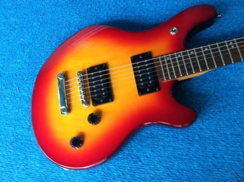 Washburn Maverick Sunburst BT-2 Electric Guitar "GREAT PLAYER" image 1